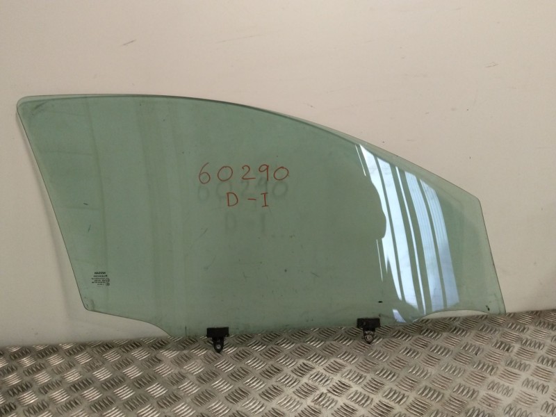 Recambio de luna delantera izquierda para nissan qashqai i (j10, nj10) 2.0 referencia OEM IAM E143R00152  