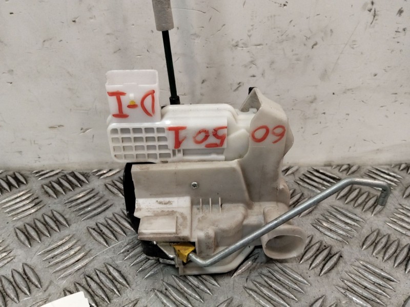 Recambio de cerradura puerta delantera izquierda para kia rio iii (ub) 1.2 cvvt referencia OEM IAM   