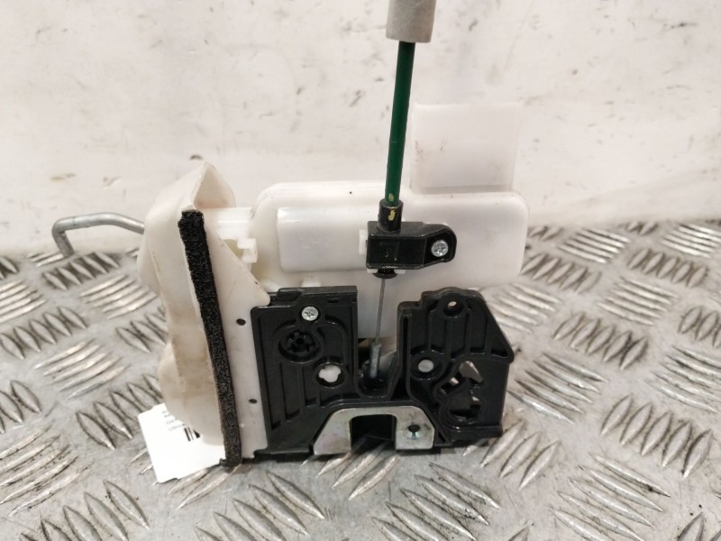 Recambio de cerradura puerta delantera izquierda para kia rio iii (ub) 1.2 cvvt referencia OEM IAM   