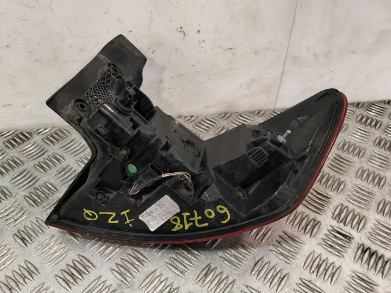 Recambio de piloto trasero izquierdo para renault talisman grandtour (kp_) 1.6 dci 130 referencia OEM IAM FR26480102  
