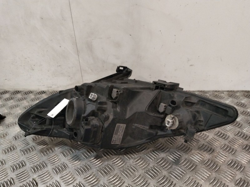 Recambio de faro derecho para peugeot 107 (pm_, pn_) 1.0 referencia OEM IAM 89033104 811100H030 