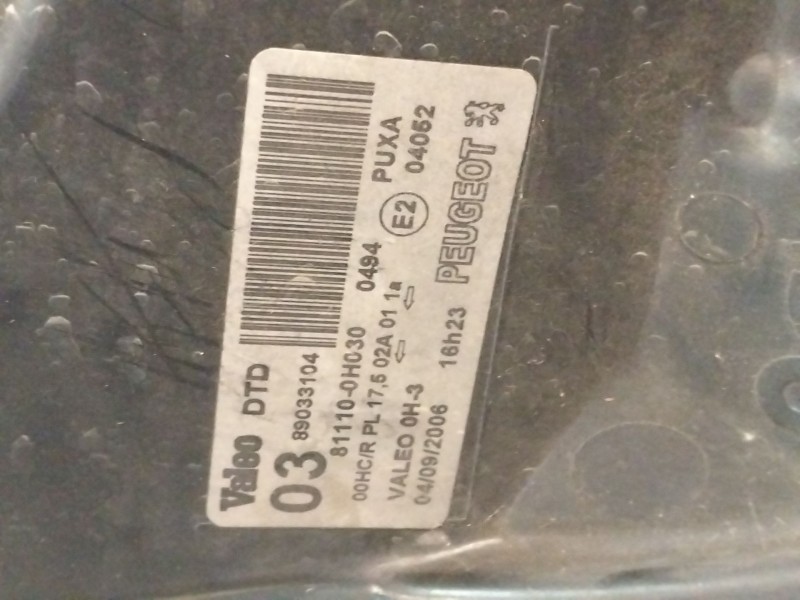 Recambio de faro derecho para peugeot 107 (pm_, pn_) 1.0 referencia OEM IAM 89033104 811100H030 