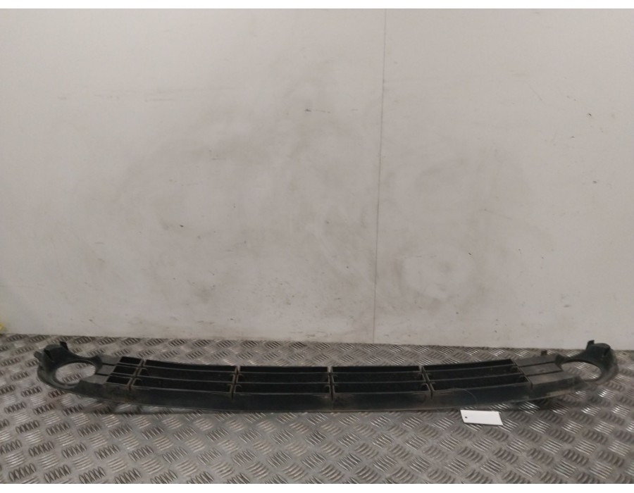 Recambio de rejilla paragolpes central para renault grand scénic ii (jm0/1_) 1.5 dci (jm1e) referencia OEM IAM   