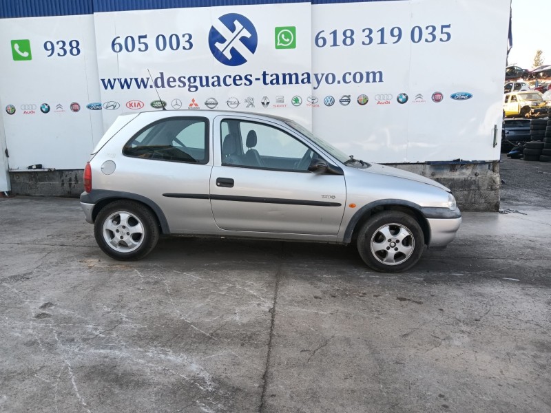 opel corsa b (s93) del año 1999