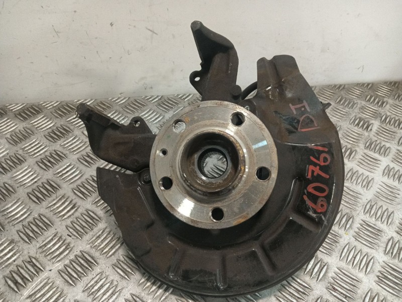 Recambio de mangueta delantera izquierda para seat ibiza iii (6l1) 1.4 16v referencia OEM IAM 6Q0407256AC  