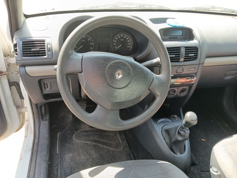 renault clio ii (bb_, cb_) del año 2004