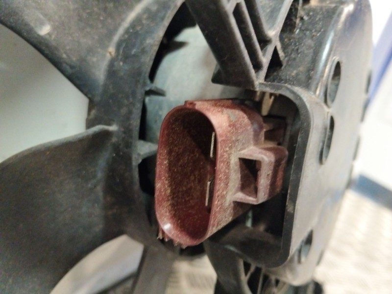 Recambio de electroventilador para ford ecosport 1.0 ecoboost referencia OEM IAM 2490733  