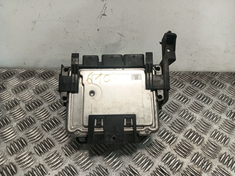Recambio de centralita motor uce para mini mini (r56) cooper referencia OEM IAM 7640005  