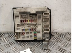 Recambio de caja reles / fusibles para renault megane cc (ez0/1_) 1.6 16v (ez0u, ez1u) referencia OEM IAM 8200455424F  