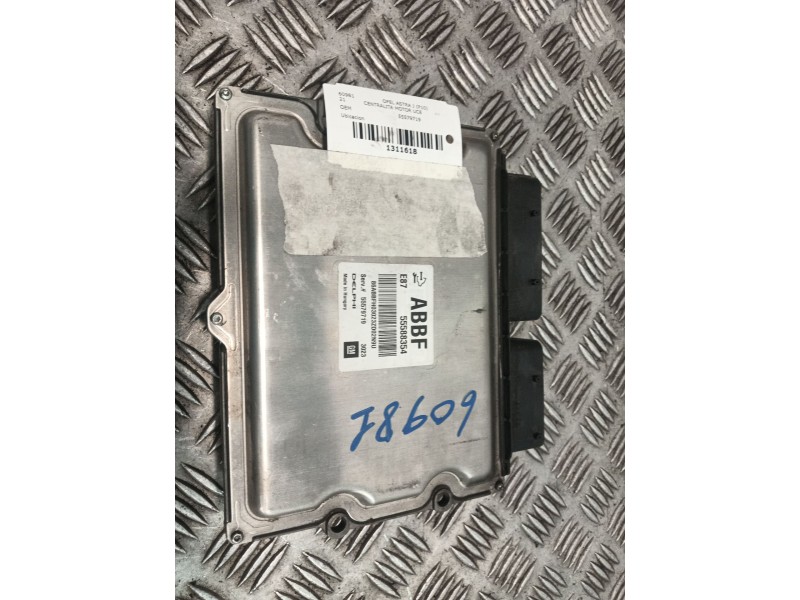 Recambio de centralita motor uce para opel astra j (p10) 1.7 cdti (68) referencia OEM IAM 55579719  
