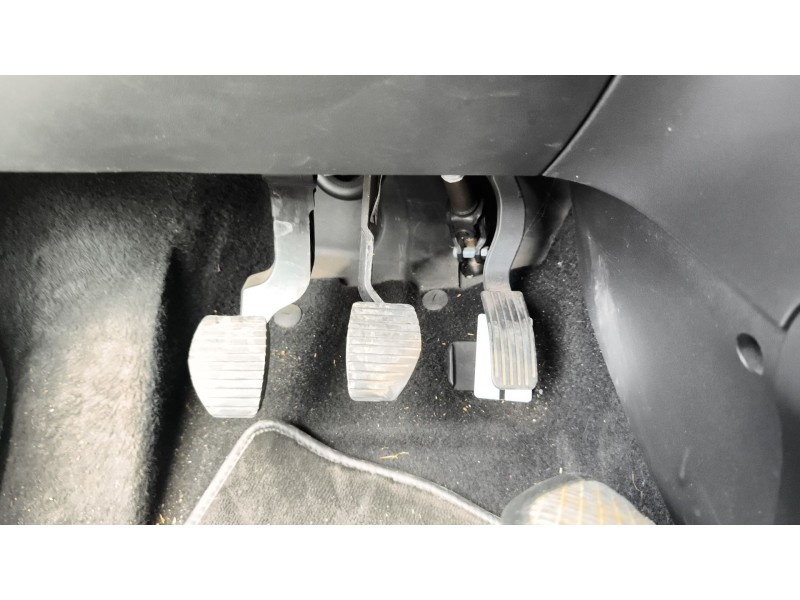 Recambio de pedal acelerador para citroën c3 iii (sx) 1.2 thp 110 referencia OEM IAM 9835904480  