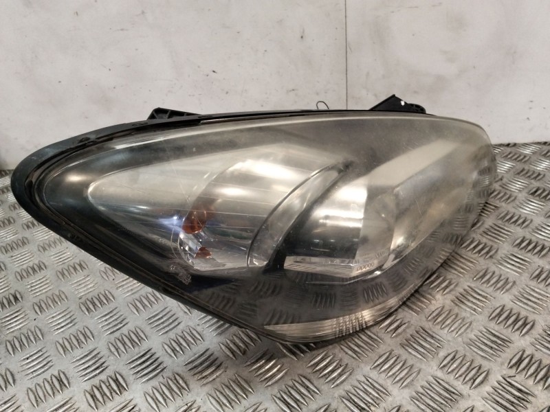Recambio de faro derecho para kia cee´d hatchback (ed) 1.4 referencia OEM IAM 921021H000  