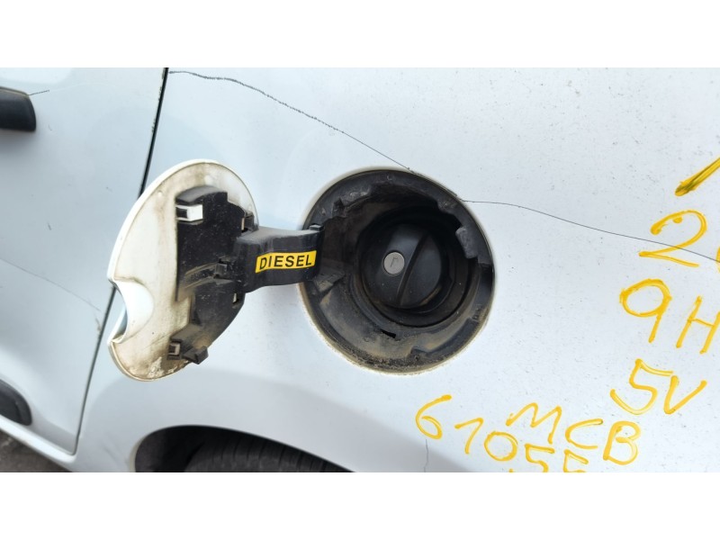 Recambio de deposito combustible para citroën c3 picasso (sh_) 1.6 hdi 90 referencia OEM IAM 1611986780  