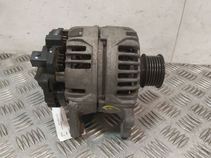 Recambio de alternador para seat ibiza iii (6l1) 1.4 16v referencia OEM IAM 037903025M  