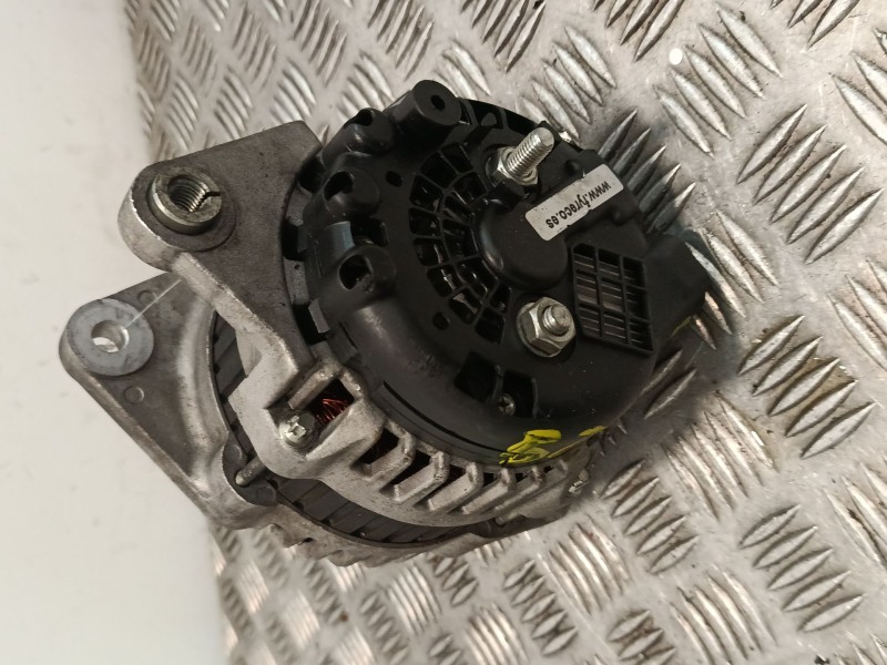 Recambio de alternador para opel astra j (p10) 1.7 cdti (68) referencia OEM IAM 13500186  