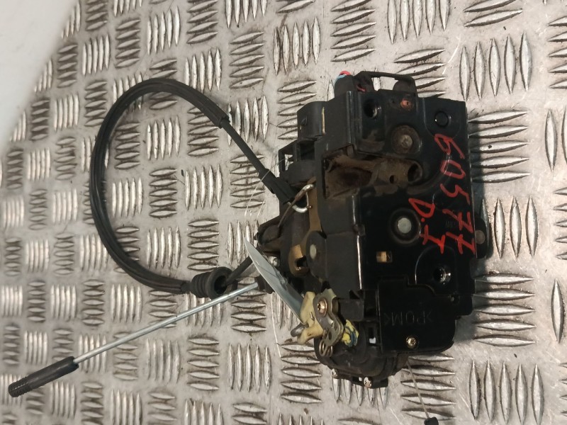 Recambio de cerradura puerta delantera izquierda para volkswagen golf iv variant (1j5) 1.9 tdi referencia OEM IAM 6X1837013G  