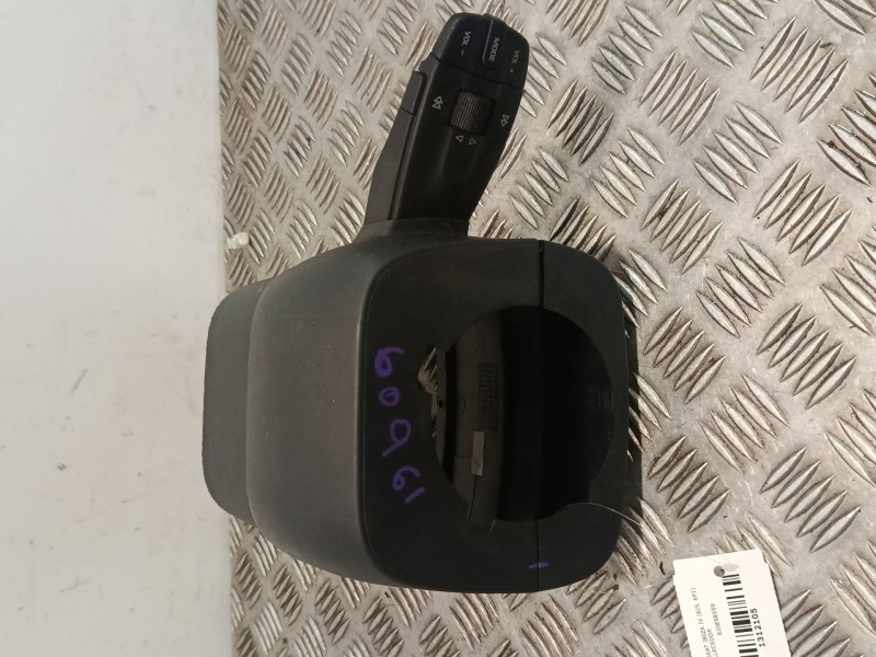 Recambio de embellecedor para seat ibiza iv (6j5, 6p1) 1.6 tdi referencia OEM IAM 6J0858559 6J0858559A 