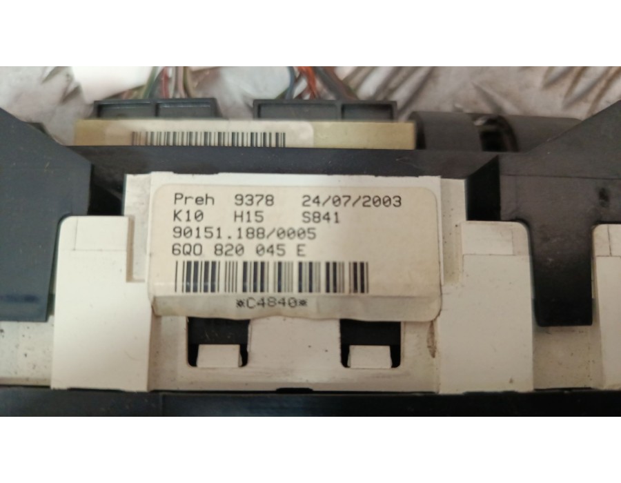 Recambio de mando calefaccion / aire acondicionado para volkswagen polo iv (9n_, 9a_) 1.4 tdi referencia OEM IAM 6Q0820045E  