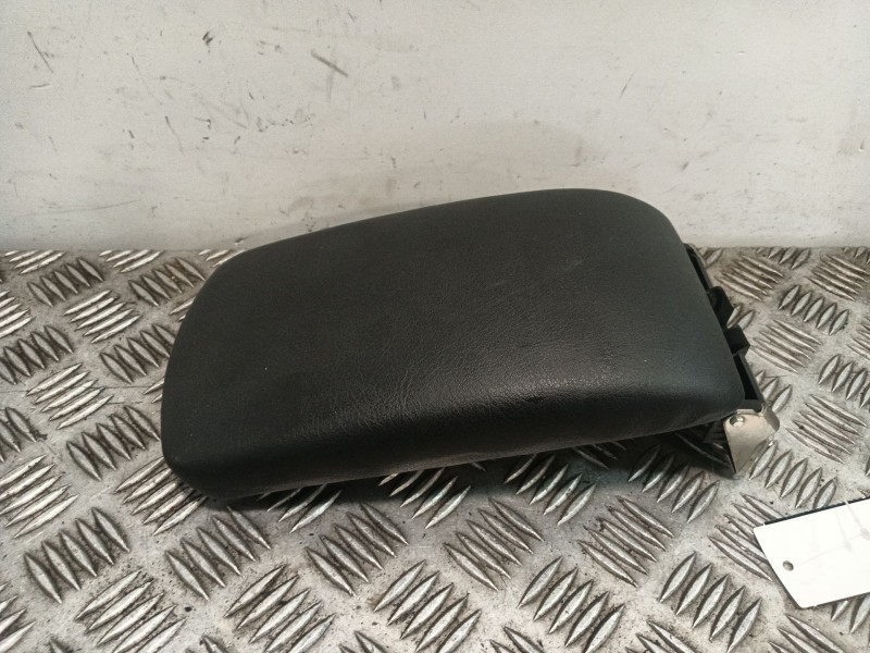 Recambio de apoyabrazos central para peugeot 308 sw i (4e_, 4h_) 1.6 16v referencia OEM IAM 96587010ZD  