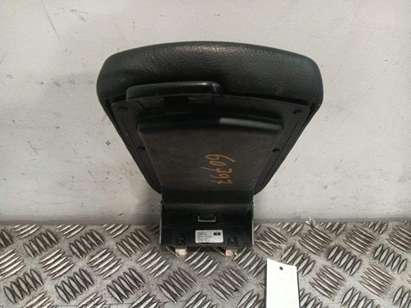 Recambio de apoyabrazos central para peugeot 308 sw i (4e_, 4h_) 1.6 16v referencia OEM IAM 96587010ZD  