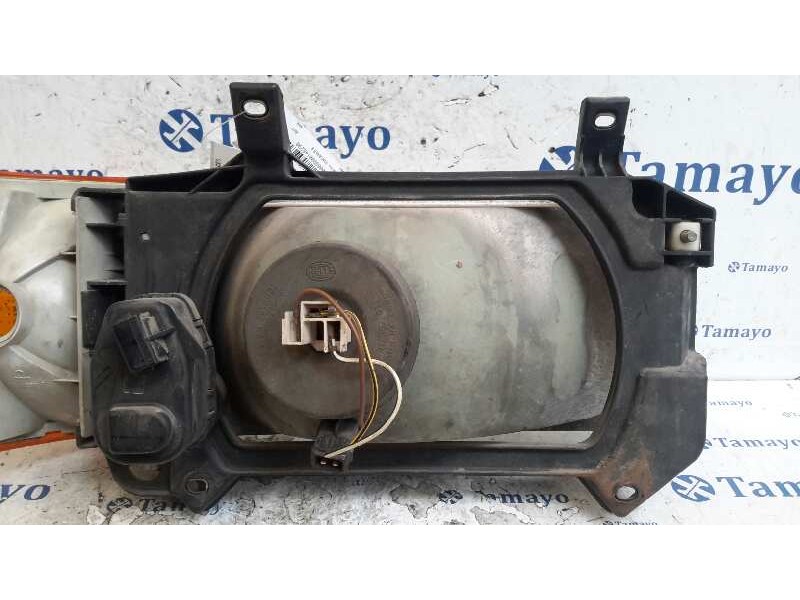 Recambio de faro izquierdo para volkswagen multivan 2.4d referencia OEM IAM   
