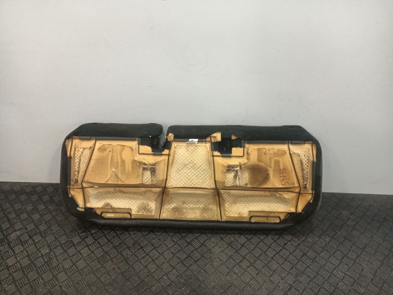 Recambio de asientos traseros para renault clio iv (bh_) 1.5 dci 75 referencia OEM IAM 883057789R 883057966R 