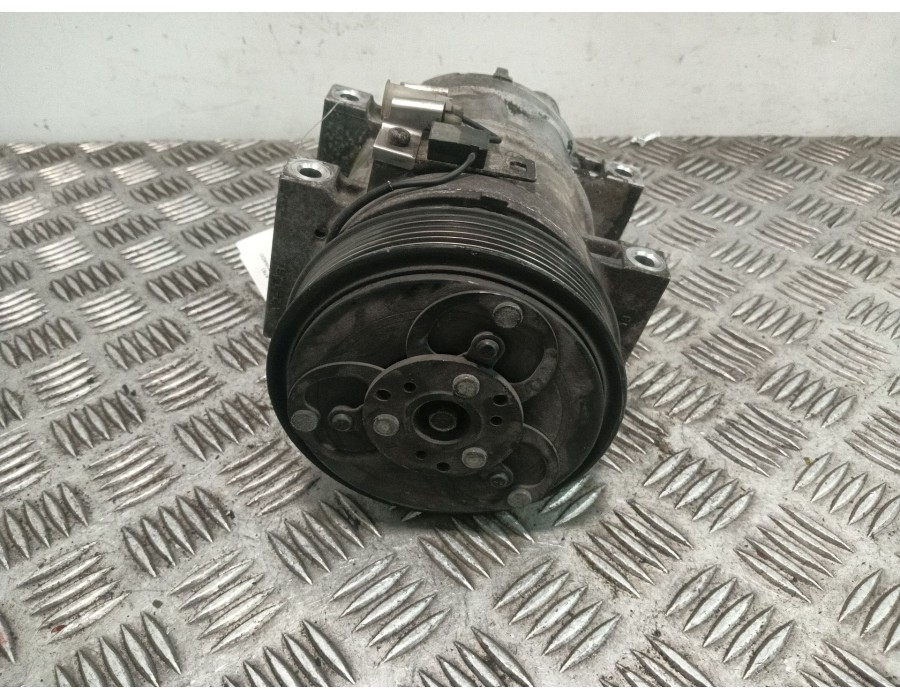 Recambio de compresor aire acondicionado para volvo v70 i (875, 876) 2.4 turbo referencia OEM IAM 8708581  