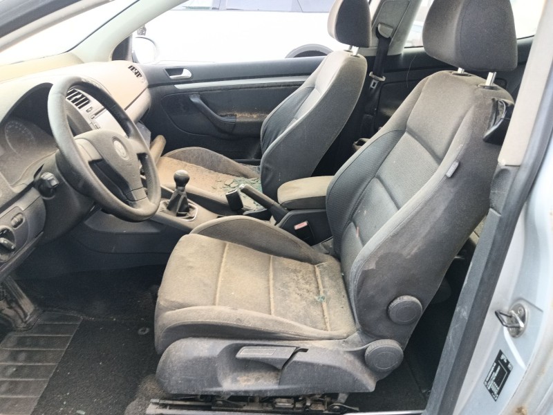 volkswagen golf v (1k1) del año 2007