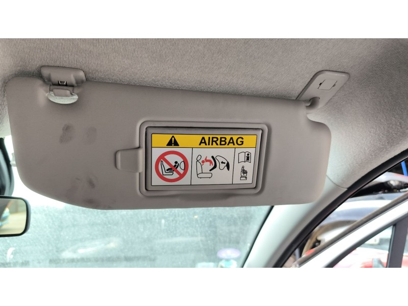 Recambio de parasol derecho para citroën c3 iii (sx) 1.2 thp 110 referencia OEM IAM 98100807BJ  
