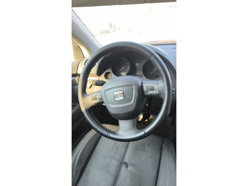 Recambio de volante para seat exeo (3r2) 2.0 tdi referencia OEM IAM   
