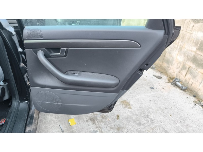 Recambio de guarnecido puerta trasera derecha para seat exeo (3r2) 2.0 tdi referencia OEM IAM 3R0867306  