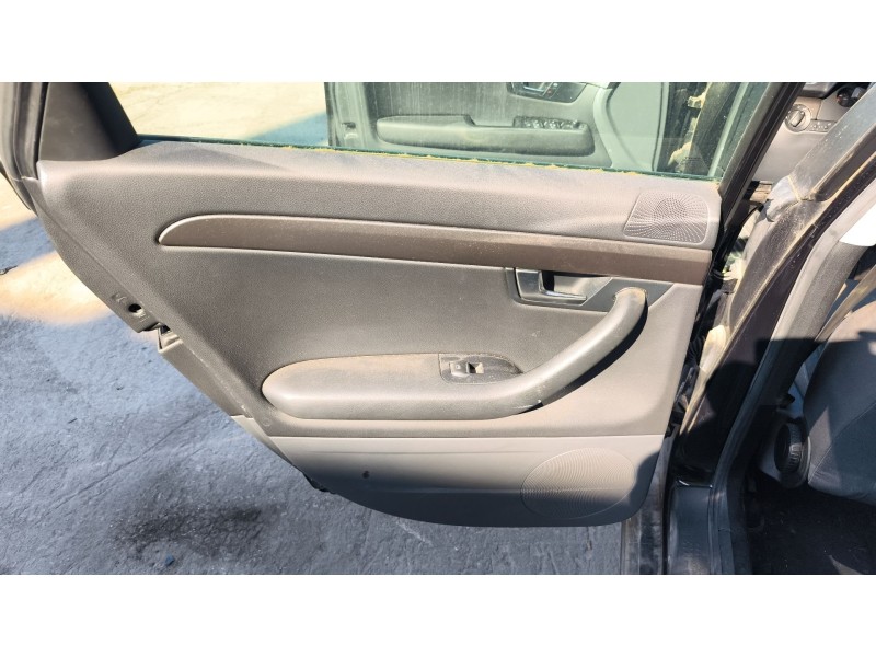 Recambio de guarnecido puerta trasera izquierda para seat exeo (3r2) 2.0 tdi referencia OEM IAM 3R0867305  