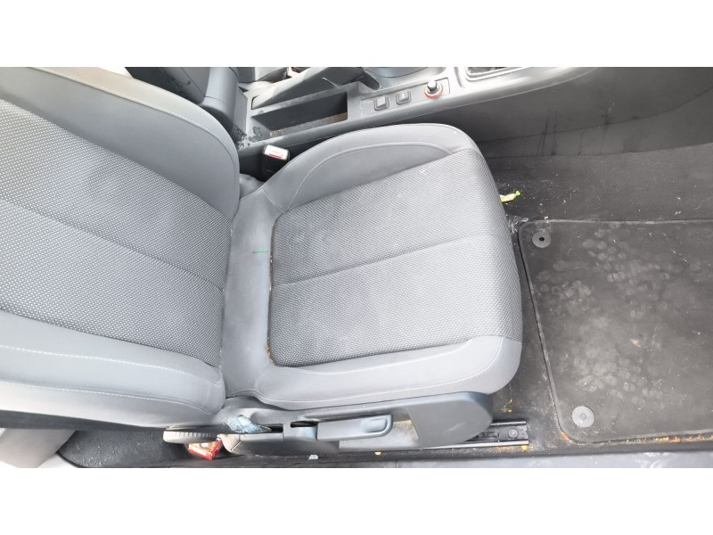 Recambio de asiento delantero derecho para seat exeo (3r2) 2.0 tdi referencia OEM IAM 8E0881106BH  