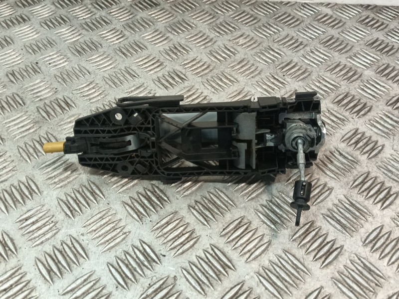 Recambio de maneta exterior delantera izquierda para audi q2 (gab, gag) 30 tdi referencia OEM IAM 8V0837885  
