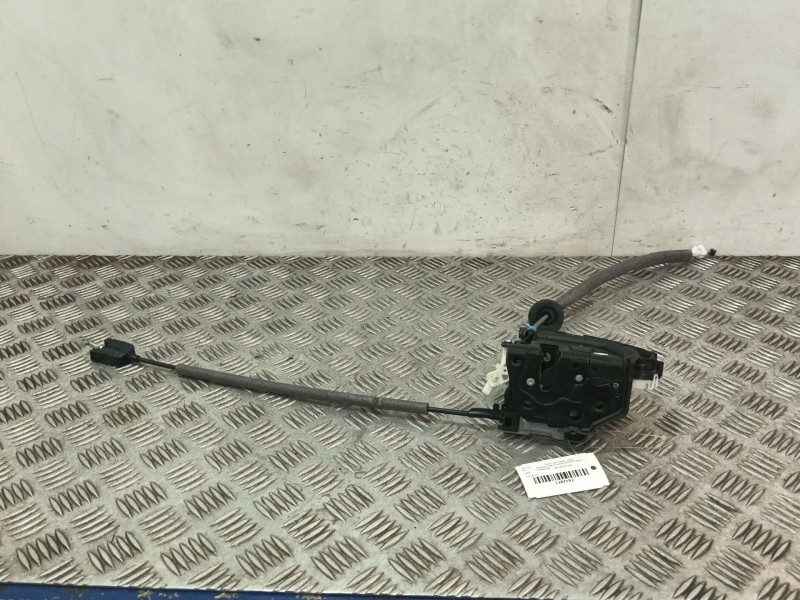 Recambio de cerradura puerta delantera derecha para audi q2 (gab, gag) 30 tdi referencia OEM IAM 8X1837016E  