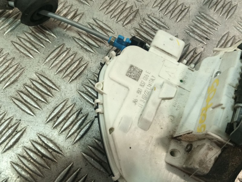Recambio de cerradura puerta delantera derecha para audi q2 (gab, gag) 30 tdi referencia OEM IAM 8X1837016E  
