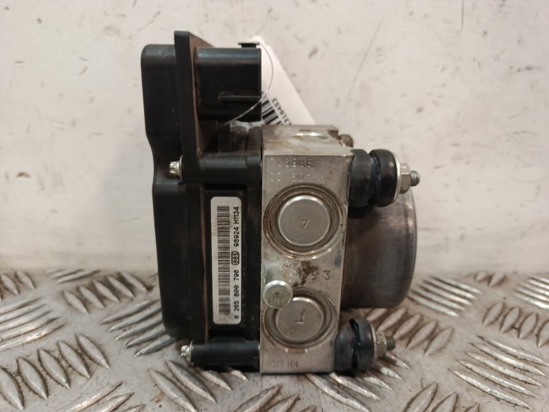 Recambio de abs para opel corsa d (s07) 1.4 (l08, l68) referencia OEM IAM 0265800796  