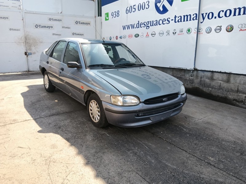 ford escort vi sedán (gal, afl) del año 1996