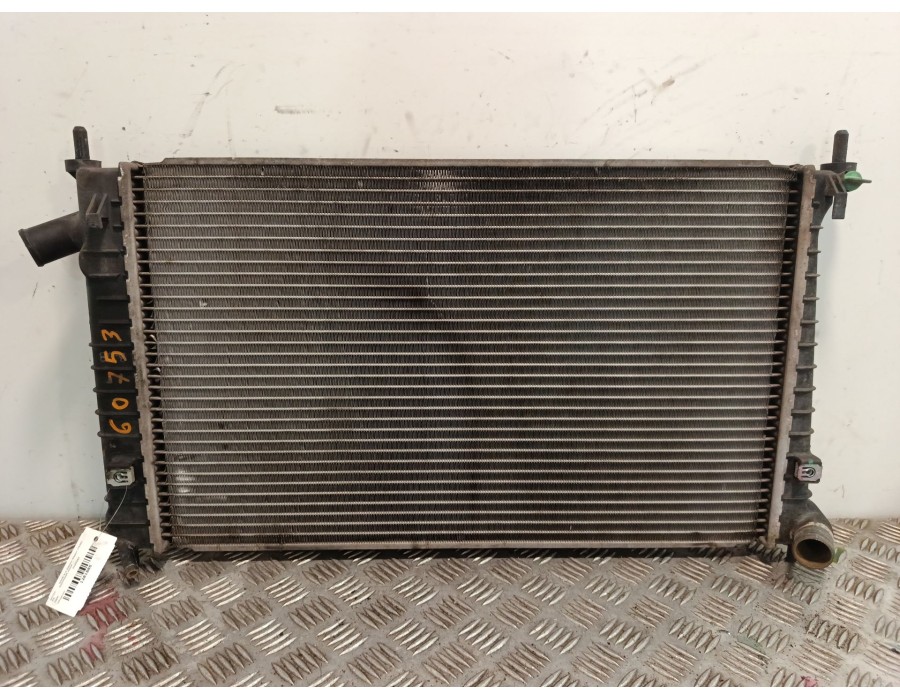 Recambio de radiador agua para saab 9-5 station wagon (ys3e) 2.3 t referencia OEM IAM 5329347  