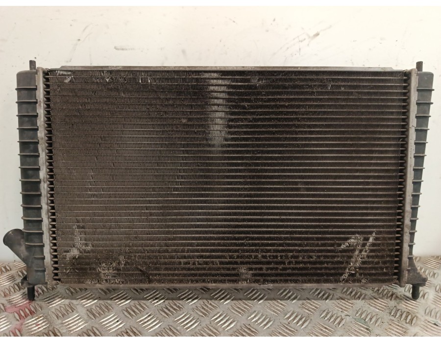 Recambio de radiador agua para saab 9-5 station wagon (ys3e) 2.3 t referencia OEM IAM 5329347  