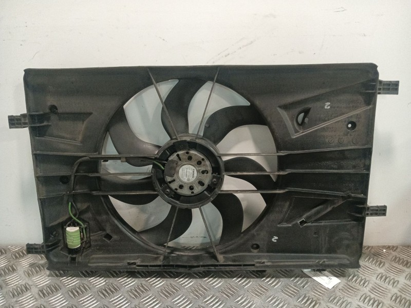 Recambio de electroventilador para opel astra j (p10) 1.7 cdti (68) referencia OEM IAM 0130308454  