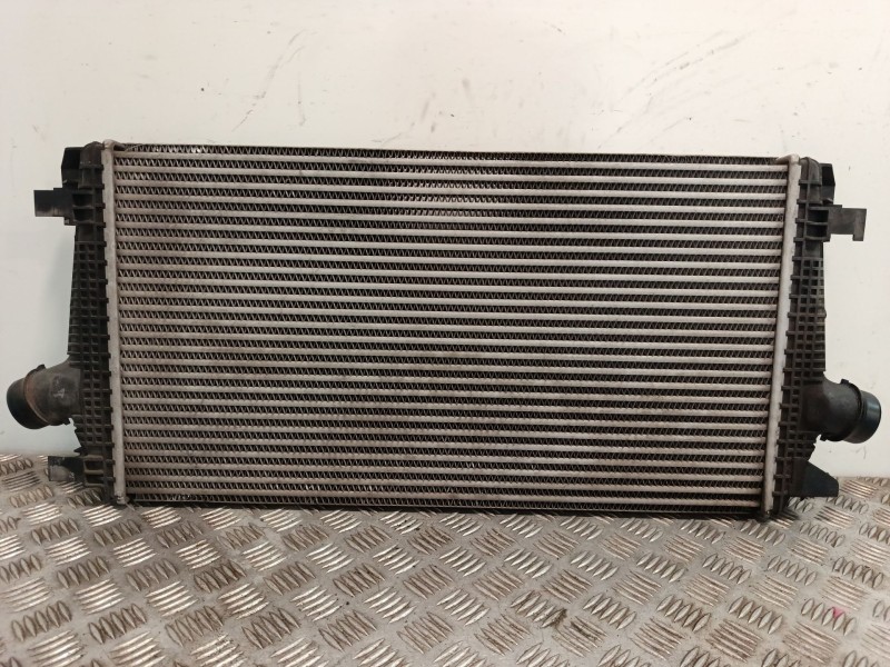 Recambio de intercooler para opel astra j (p10) 1.7 cdti (68) referencia OEM IAM 13267647  