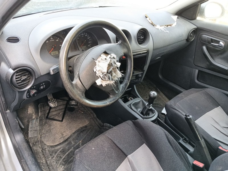 seat ibiza iii (6l1) del año 2003
