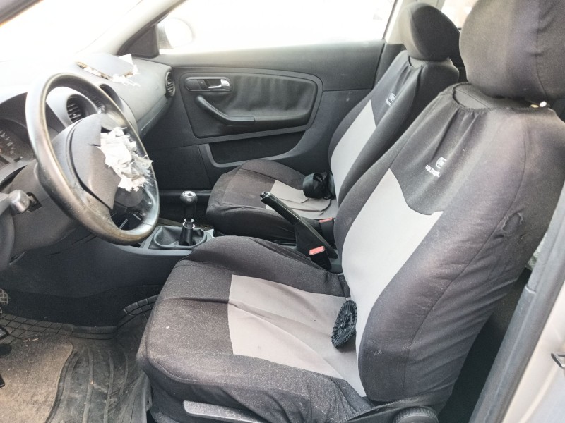 seat ibiza iii (6l1) del año 2003