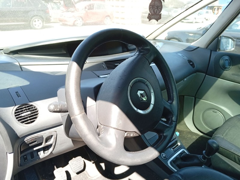 Recambio de volante para renault espace iv (jk0/1_) 2.2 dci (jk0h) referencia OEM IAM 8200014856  