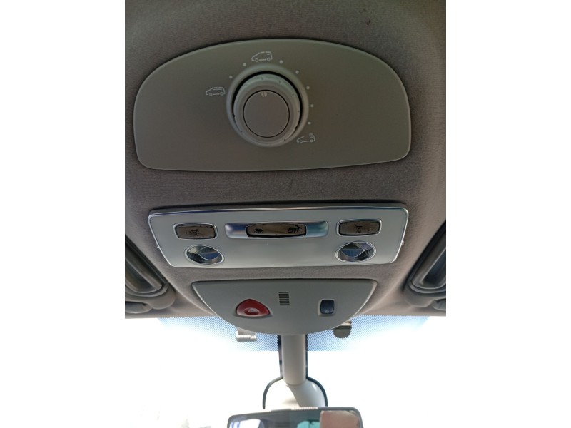 Recambio de luz interior para renault espace iv (jk0/1_) 2.2 dci (jk0h) referencia OEM IAM   