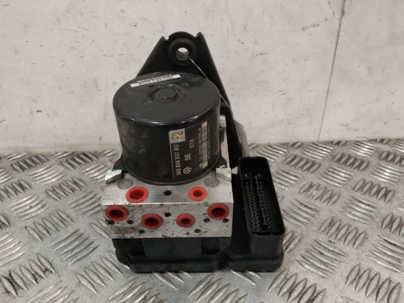 Recambio de abs para seat leon (1p1) 1.9 tdi referencia OEM IAM 1K0614517BD  