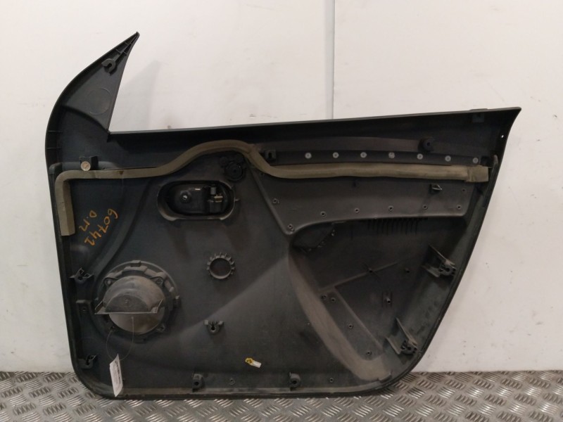 Recambio de guarnecido puerta delantera izquierda para dacia logan mcv (ks_) 1.5 dci (ks0w) referencia OEM IAM 8200735007  