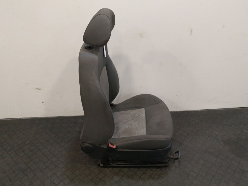Recambio de asiento delantero izquierdo para seat cordoba (6l2) 1.9 tdi referencia OEM IAM 6Q4881105CJ  