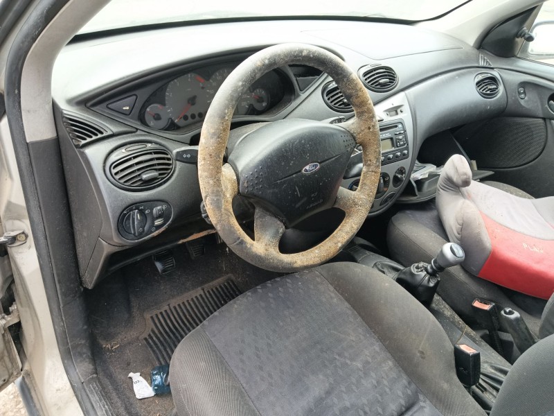 ford focus i (daw, dbw) del año 2001
